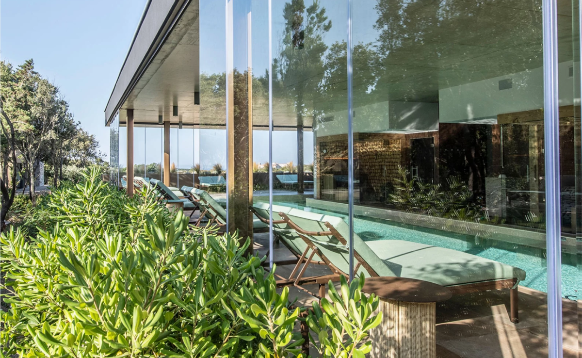claroflex_pivot_swimming_pool_outdoor_garden_6-1200x738 (1)